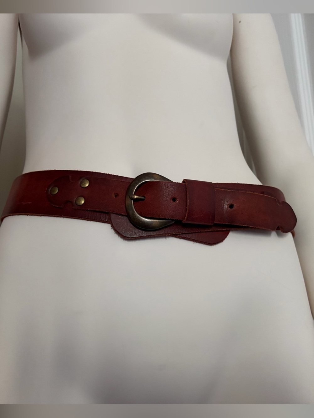 Vintage y2k brown leather Abercrombie & Fitch belt - size small - teen